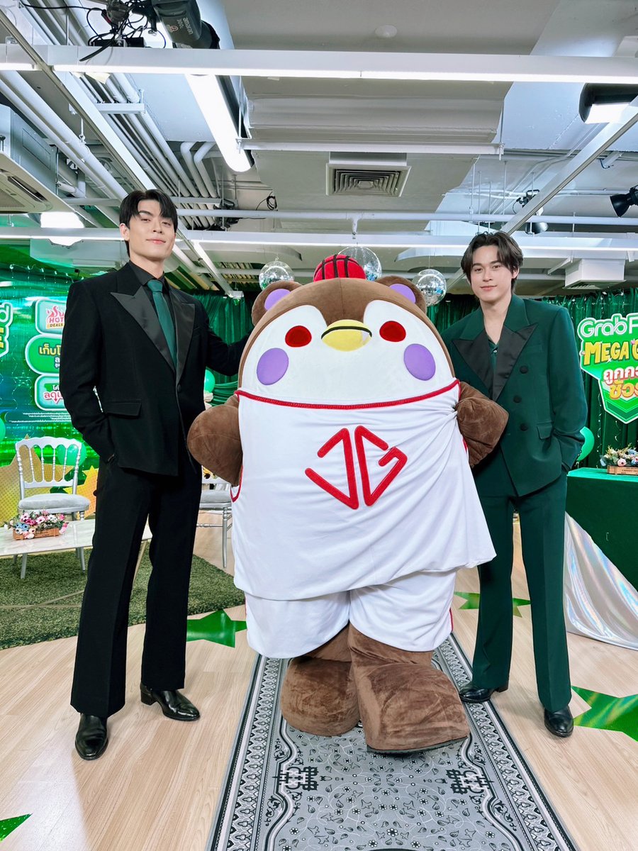 #GrabFoodMegaGalexจอสกวิน
"GrabFood Mega Gale ถูกกว่าชัวร์* กับ Joss Gawin และ Guinzly" มาแล้วนะครับทุกคน มาพูดคุยกันเยอะๆ นะครับบบ 👑

Facebook &amp; YouTube : GMMTV 
youtube.com/live/0xPHEKGKp…
facebook.com/gmmtvofficial/…

Facebook : GrabTH
facebook.com/share/v/1GkJBm…

#GMMTV 
<a href="/Josswayar/">JWR</a>