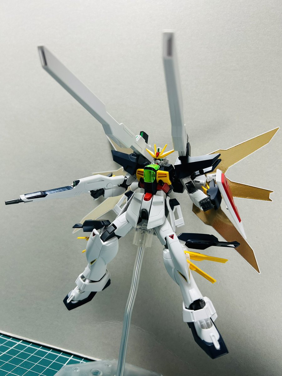 HG ガンダムダブルエックス 完成〜👌 DXの細身だけどXからはだいぶゴツ