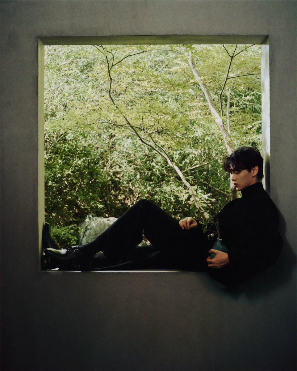PhalLusilika's tweet photo. So handsome I can't breathe 

LOVE XUNING BY HEART 
#TXNHearttexLive https://t.co/0gZUdvcOfr