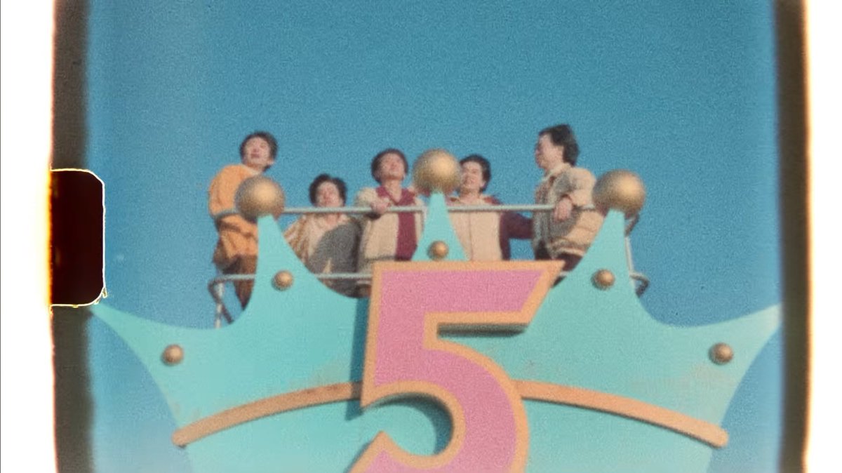 cherrytree0125's tweet photo. " Five is treasure number "
やっぱり嵐は5人だよね。おかえり。泣 https://t.co/1lUhTl5QgN