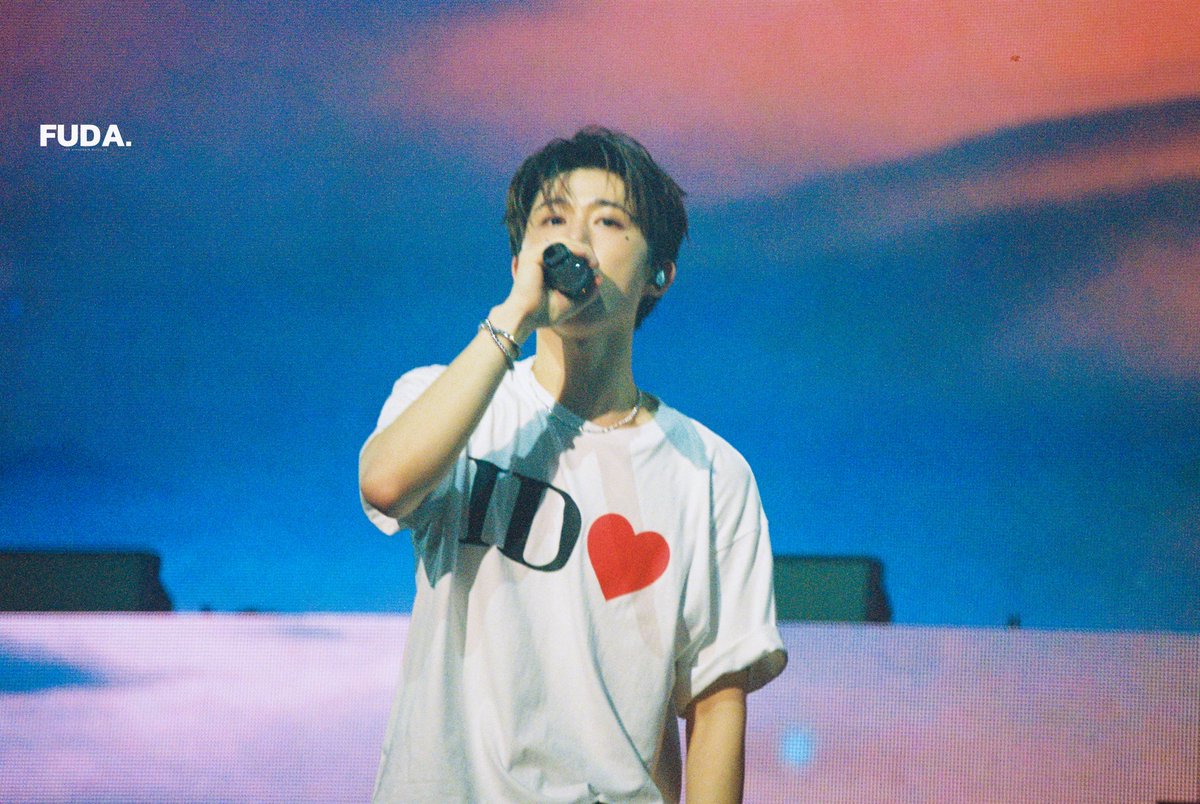 uc3o_fu's tweet photo. 🎞️
#2026THELASTPARADEENCOREINSEOUL
#김한빈 #BI #비아이 #KIMHANBIN https://t.co/W7cFYOH0pS