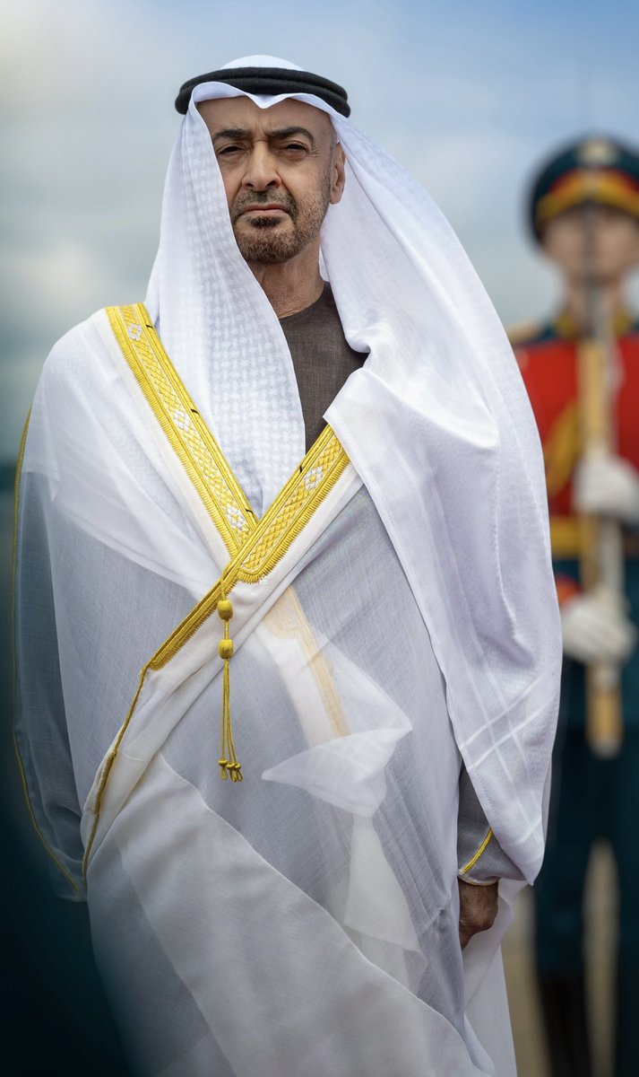 __aak__'s tweet photo. يا دارنا مكفيّه
في فيّه
وبشته عليج ظلال 

#رئيس_الدولة 🇦🇪 https://t.co/gcsD7iLtwK