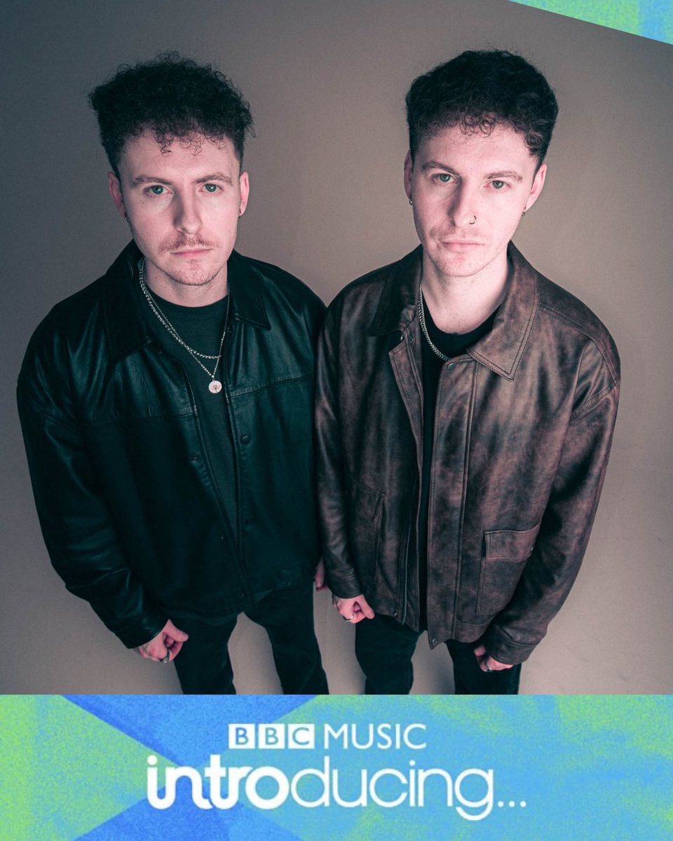 TWINNINETYSIX's tweet photo. We’re pleased to announce that @bbcintroducing in the West midlands and Warwickshire are playing our new single 'EVERYWHERE' tonight a day before official release! 

We’re so excited for you all to hear it! Let us know if you’ll be tuning in…

BBC Radio WM https://t.co/6LZOYLf8TR