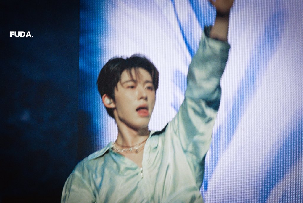 uc3o_fu's tweet photo. 🎞️
#2026THELASTPARADEENCOREINSEOUL
#김한빈 #BI #비아이 #KIMHANBIN https://t.co/HyOCFM0IUX