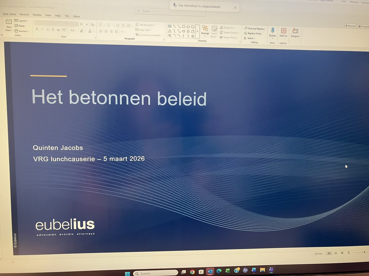AdvListhaeghe's tweet image. Heden volg ik een lunchcauserie over het boek “Het betonnen beleid’ over het algemeen sentiment anno 2026 dat de politiek vast zit.

Met dank aan VRG alumni en KUL!

#KUL
#vrgalumni