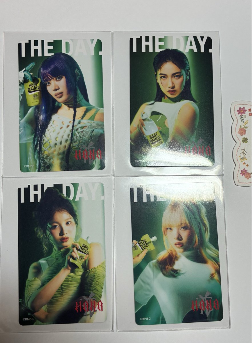 HANAトレカ HANA交換 【譲】写真1〜3枚目 CHIKA NAOKO YURI MOMOKA