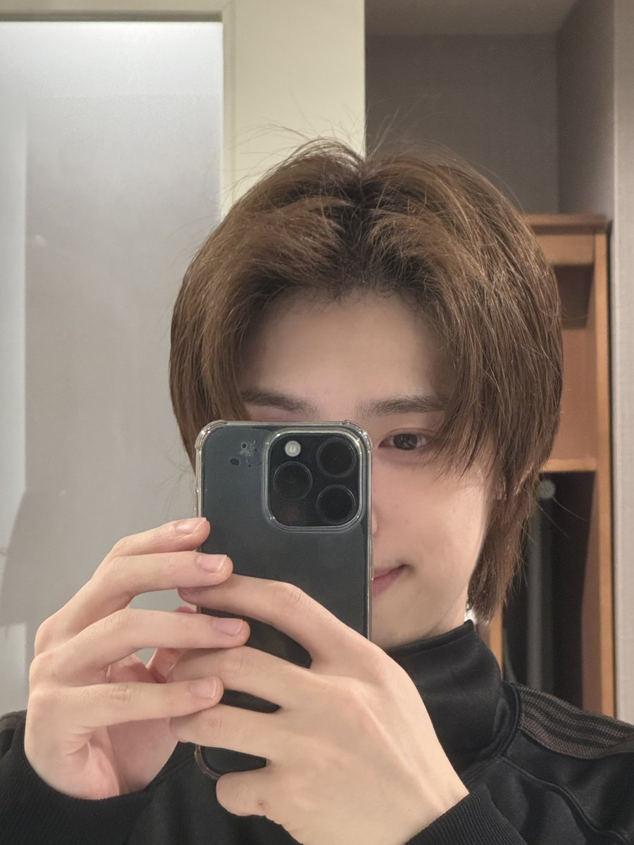 plzdontgyo tweet media