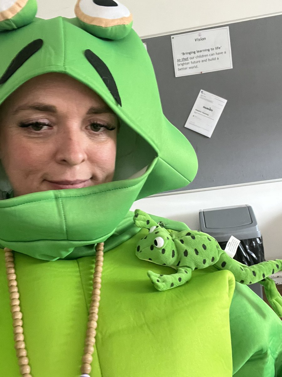 MrsBeeBrown tweet media