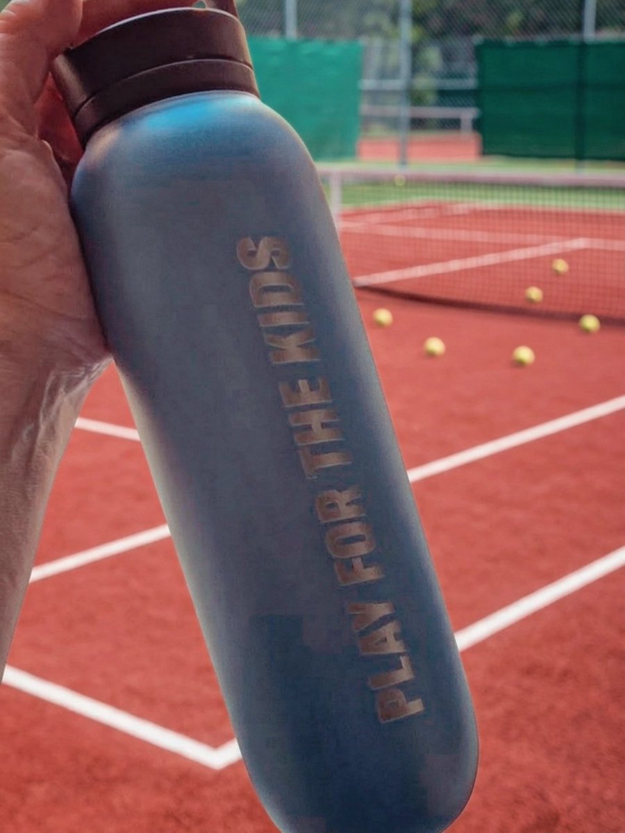 RossellaRome's tweet image. Thank you @AndreyRublev97, #andreyrublevfoundation and #waterdrop for giving me the opportunity to buy this amazing bottle to "play for the kids". #andreyrublev