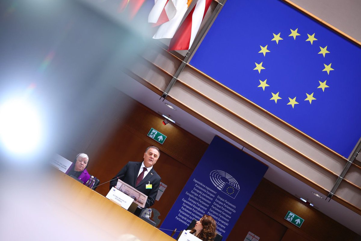 Bir insan haklıysa, zindanda da olsa sesini herkes duyar.

Yerel demokrasinin ve insan onurunun korunması adına uluslararası bir değer taşıyan Paweł Adamowicz Ödülü’nü, İstanbul’un seçilmiş Belediye Başkanı Ekrem İmamoğlu adına teslim aldım.

Biz halkımızı, Cumhuriyet’i,