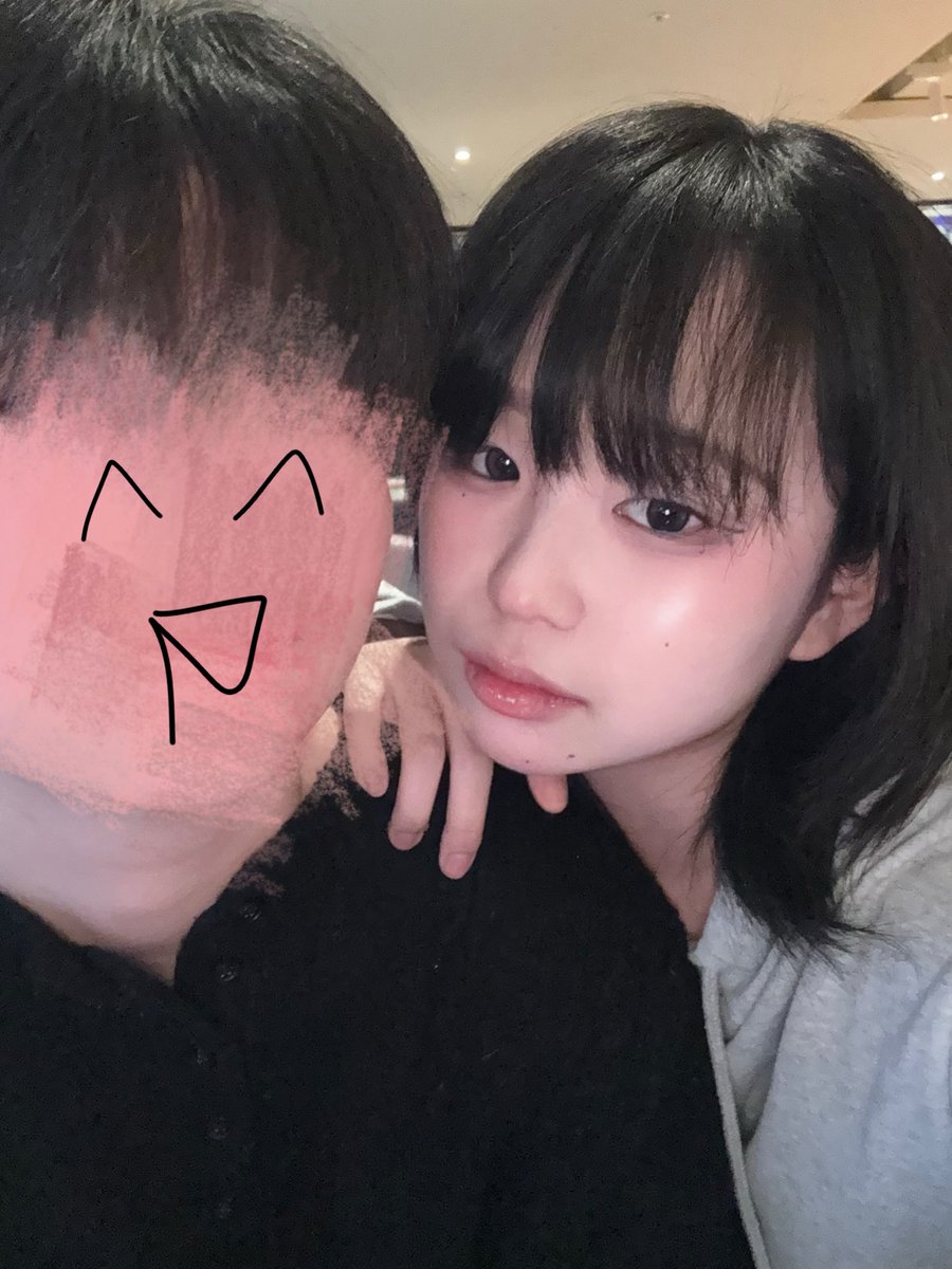 srhj9720's tweet photo. 여친이랑 맨날 헛소리 백만개함 https://t.co/WB0fSA7Dju