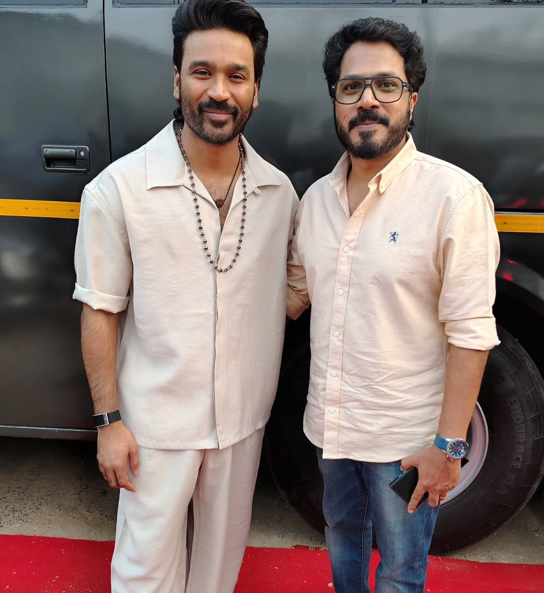 CinemaWithAB's tweet image. #Dhanush approached #EKO movie director #DinjithAyyathan for a film &amp;amp; the director also agreed to write a subject for Dhanush🎬💥 (©️VP)

PS: He also met the director a few days back &amp;amp; appreciated the director for Eko film. In the same meeting he discussed about the