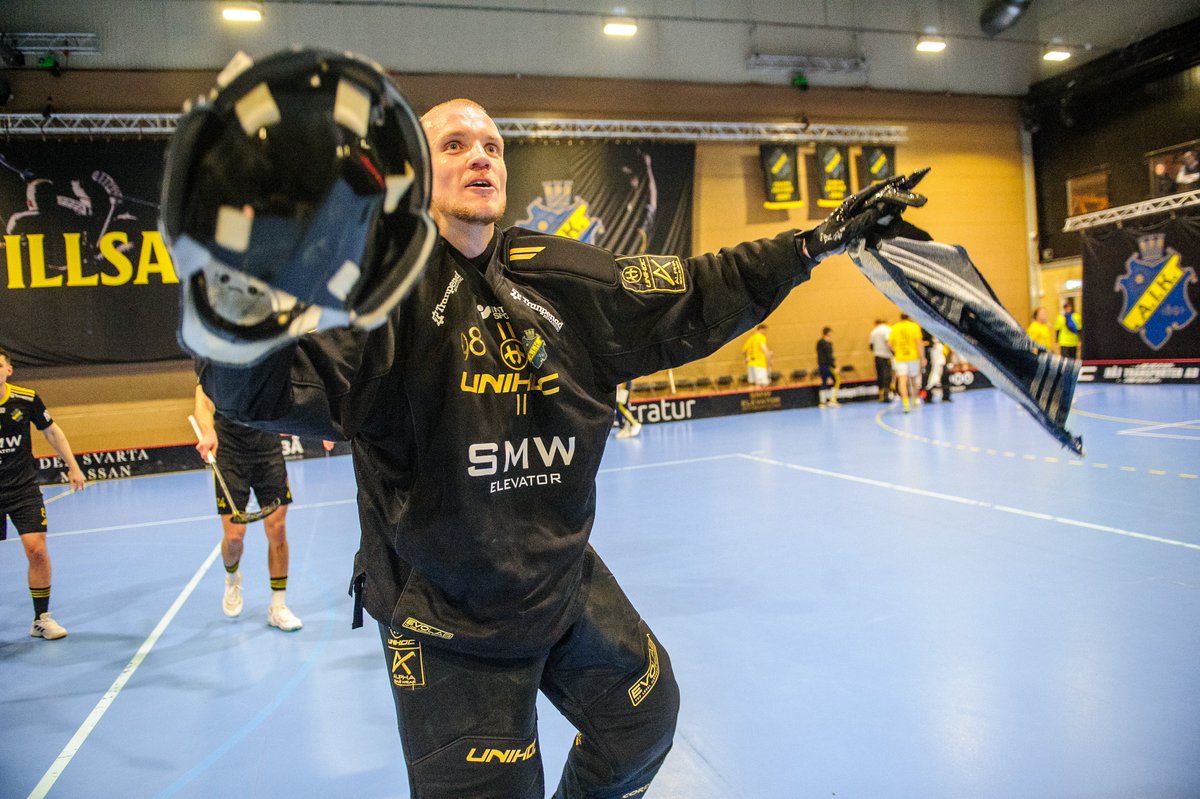 Bilder från AIK-Visby &amp; Hall of Fame (Patrik Åman) finns på jojjesplejs.com