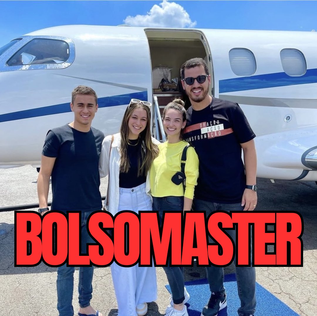 BrPelaVerdade's tweet photo. BOM DIA!!!!

Vamos dar nome aos bois: o escândalo do Banco Master tem nome, BOLSOMASTER.

A extrema direita está incomodada com esse nome. Sabe por quê? Porque está completamente envolvida.

E quando incomoda a gente já sabe, né? 

BOLSOMASTER
BOLSOMASTER https://t.co/ESdXOsVcwU