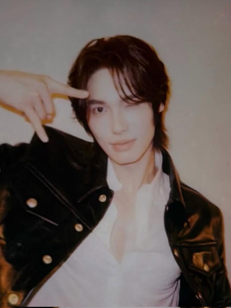 Tuty commented 🤘🏻

#winmetawin️️ #tontawan #wintu