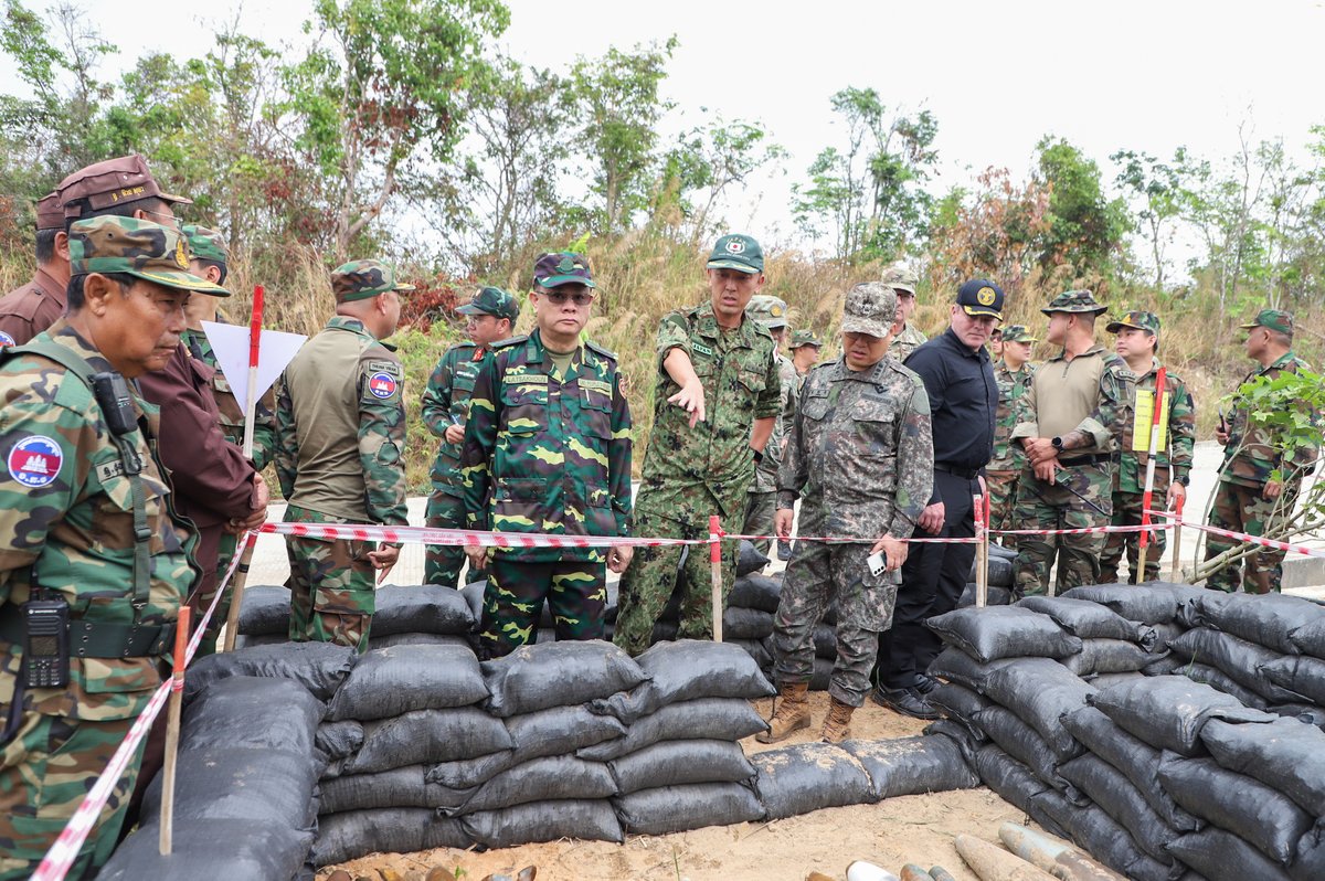 ក្រសួងការពារជាតិ Ministry of National Defence tweet media