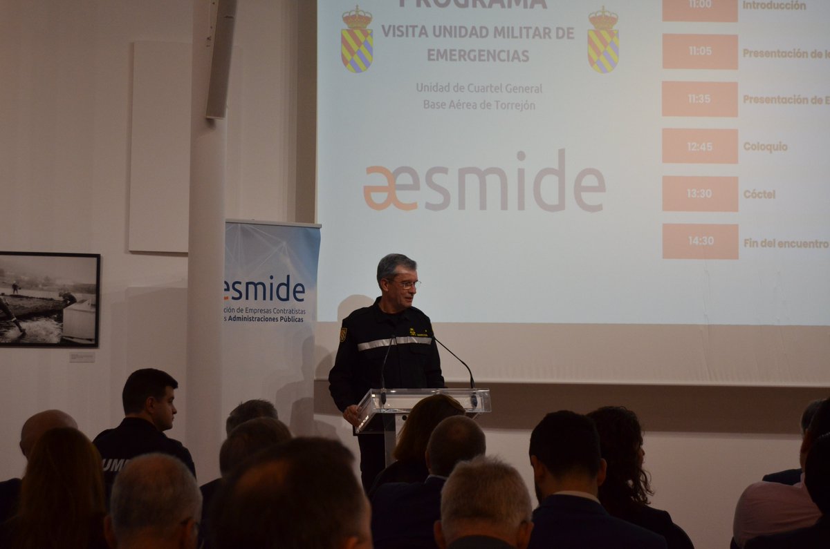 skios's tweet photo. El pasado 4 de marzo participamos en la visita organizada por @AESMIDE a la Unidad Militar de Emergencias (UME), junto a empresas del sector defensa y seguridad. 🇪🇸 https://t.co/T1utM0navH