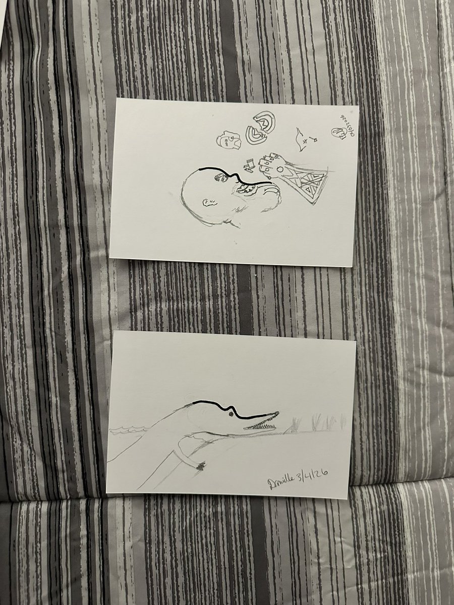 D and I and date night last night—no kids! I made her pasta was steak. We decided to do another Doodle Noodle. What a fun time. 

#StayFlexing