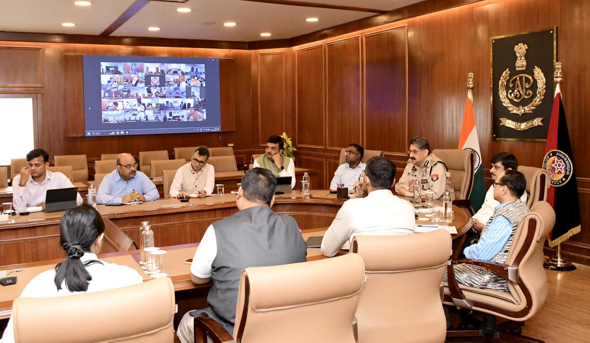 HardiSpeaks's tweet photo. Chaired and reviewed the Road Safety Review Meeting today with Police, District Administrations, Transport and other key departments.

Every life lost in a road accident is one too many. Behind each number is a family, a future, a story cut short.

Stressed the need for all stakeholders to work together, identify accident hotspots and take stronger coordinated action to reduce road accidents and save lives.

@himantabiswa
@assampolice
@TransportAssam