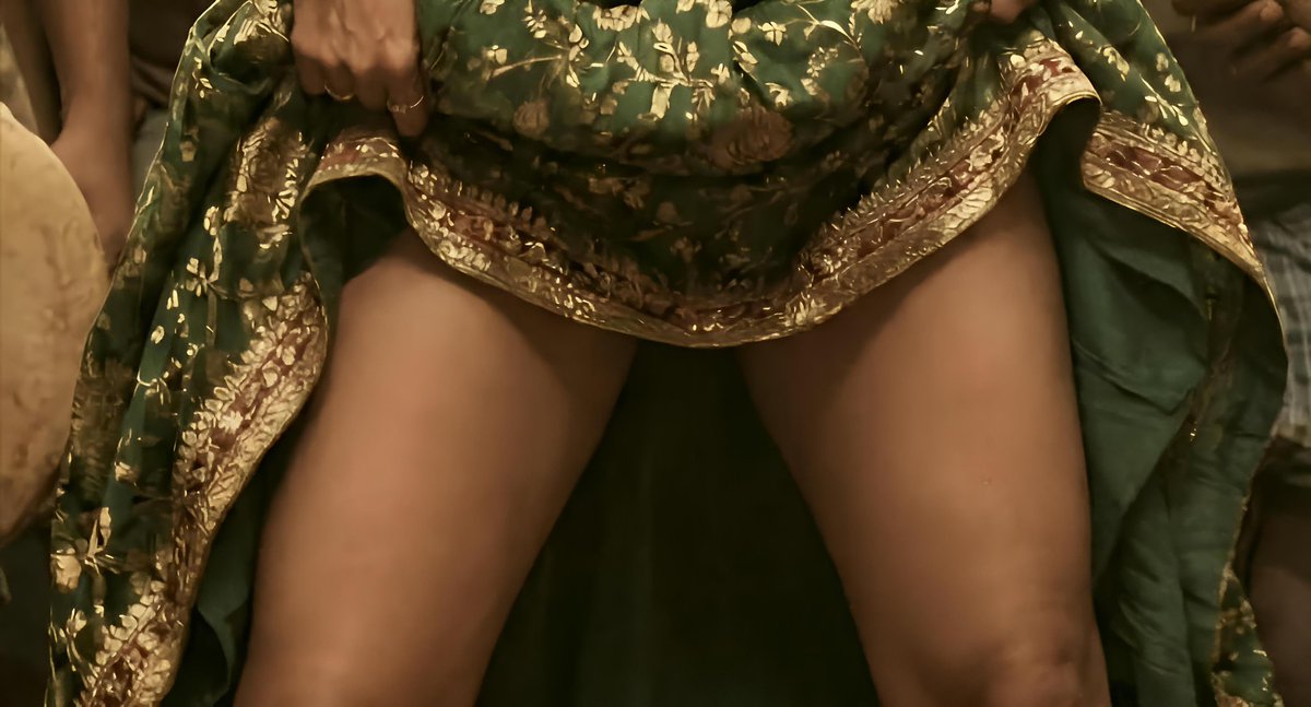 JDSethuTweets's tweet photo. Give a like to Pooja hegde, or have a terrible march