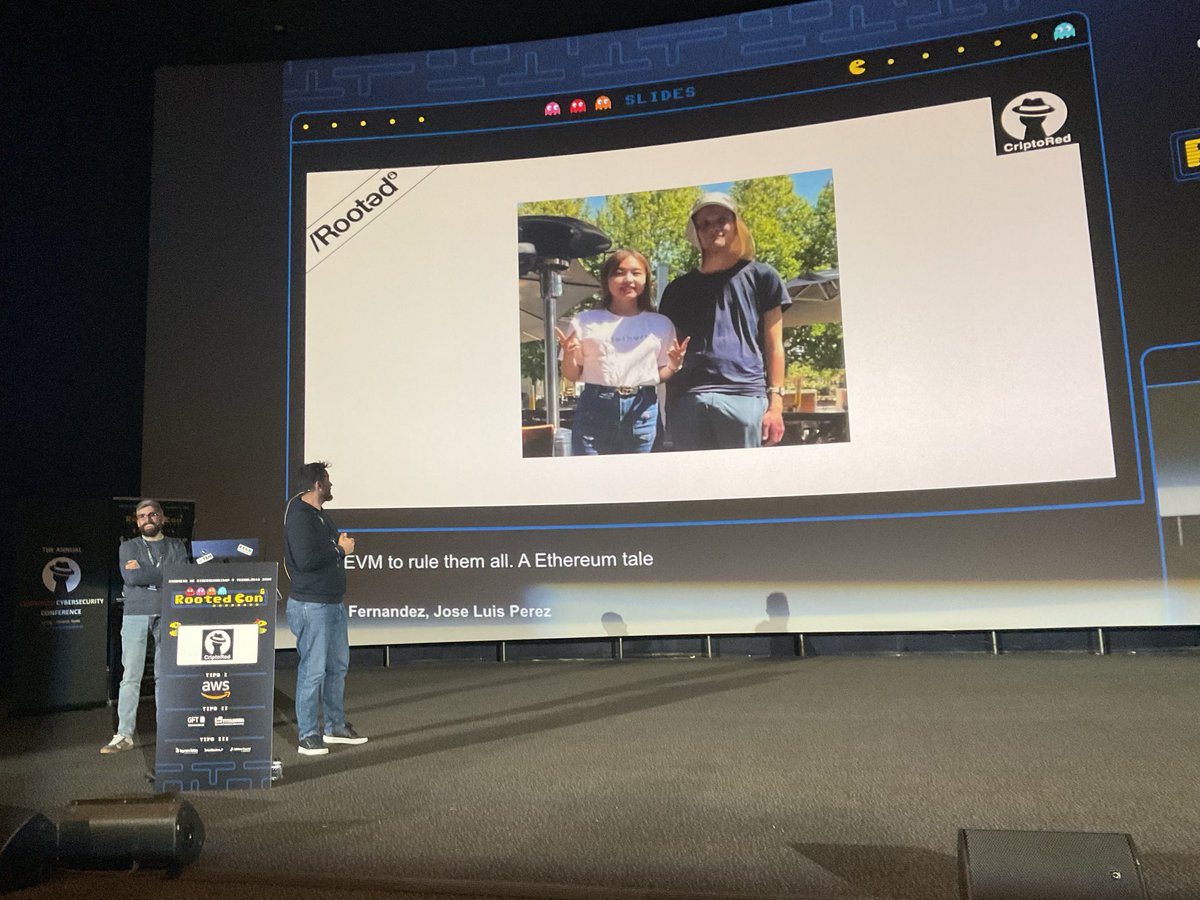 Criptored tweet media