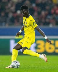 MOULOSS ⚽️ tweet media