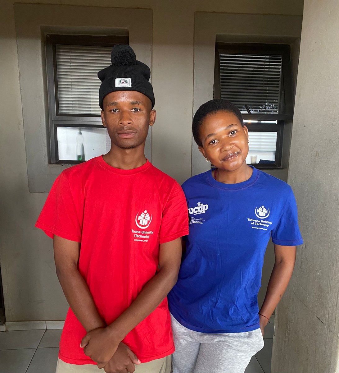 Nompilo_6212's tweet photo. Alongside me is Sphelo Mjuleka (21), a first-year Legal Support student at South Campus. He says he relies on SABC News to stay updated on current affairs when he’s not studying❤️❤️.
#TUTJOURN2026 
#XChallenge https://t.co/Q8SpsUIjPW