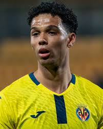 MOULOSS ⚽️ tweet media