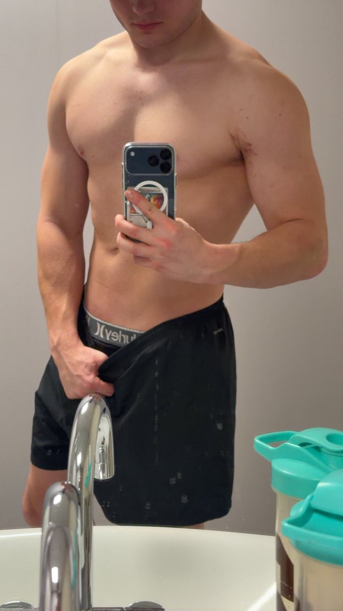 Panchiii tweet media