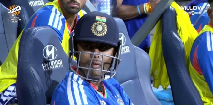 Ravi Shastri🎙: When was the last time Suryakumar Yadav performed for India???

Aaron Finch🎙; His achievement is " That one catch in the the 2024 t20 world cup final"😭🤣🔥