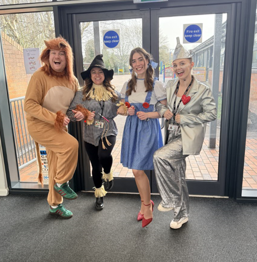 Hurst Hill Primary tweet media