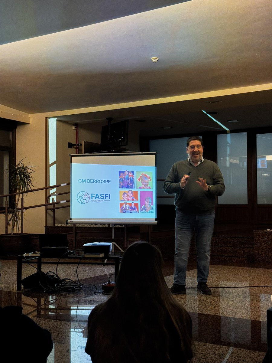 Colegio Mayor Berrospe tweet media