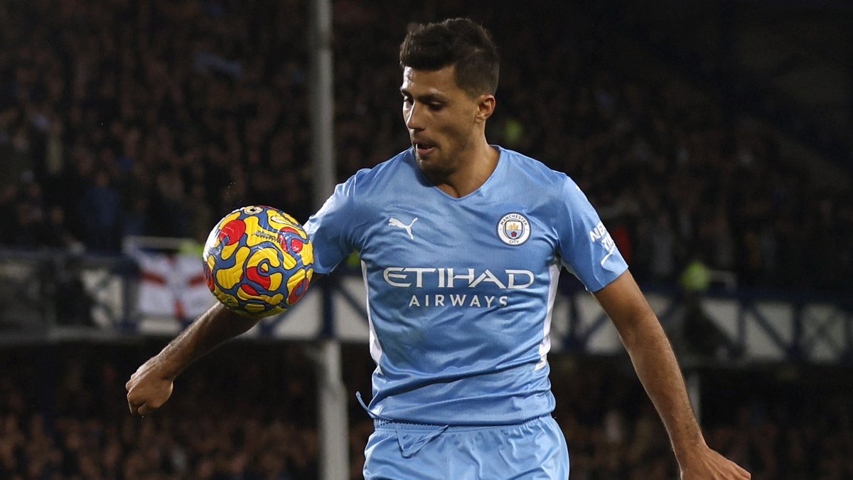 How quickly the FA punishes players who call referees cheats/corrupt:

Babel: 8 days
Sagna: 15 days
Van Dijk: 12 days
Reece James: 10 days
Gibbs-White: 22 days

Average: ~13 days from incident → sanction

Rodri: 33 days and counting