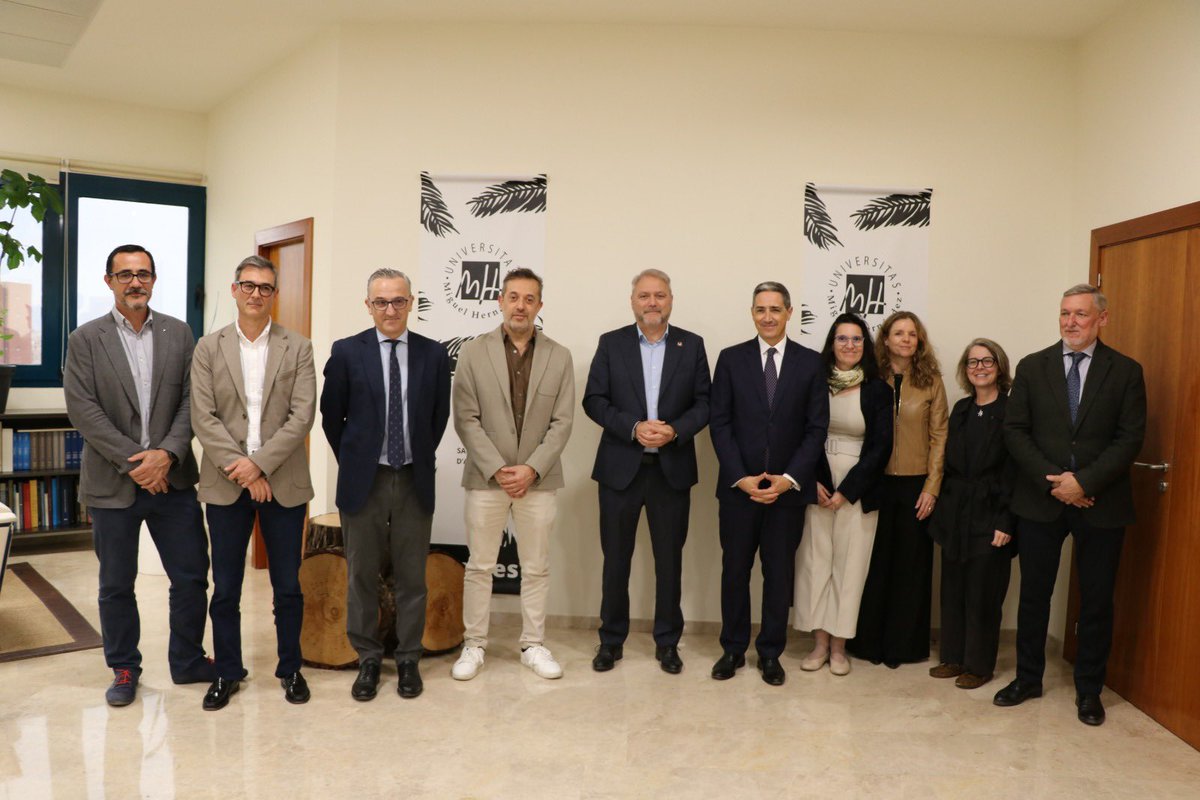 RectorUMH tweet media