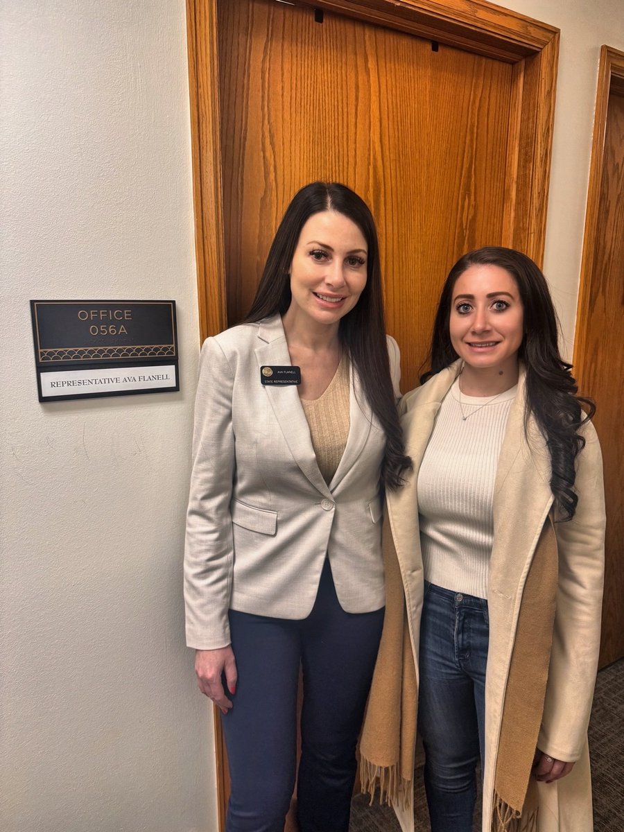 Ava Flanell tweet media