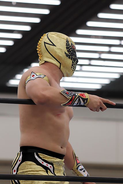 chika_dahlia's tweet photo. 2026/2/22
NJPW PRESENTS CMLL FANTASTICA MANIA 2026
ATCホール
第6試合【『FANTASTICA MANIA 2026』タッグトーナメント準決勝戦】
マスカラ・ドラダ、ミスティコ vs バリエンテ・ジュニア、フトゥーロ①
#MascaraDorada
#ValienteJr #Futuro
#FM2026 #njcmll #FantasticaMania2026 https://t.co/z2jop5zhay