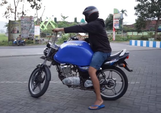 bolokotono tweet media