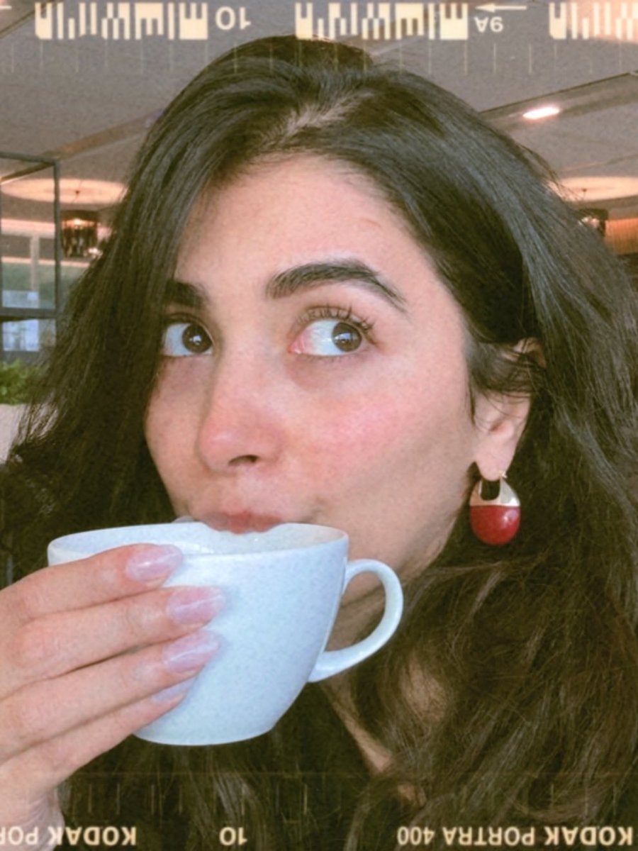 Weekendvibes_'s tweet image. Pooja Hegde 🖤

#Pooja #PoojaHegde