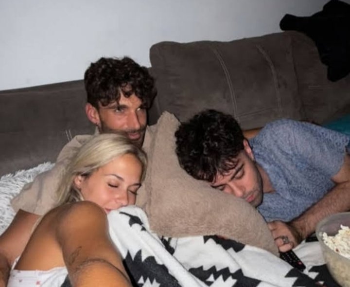 Miss Moon tweet media