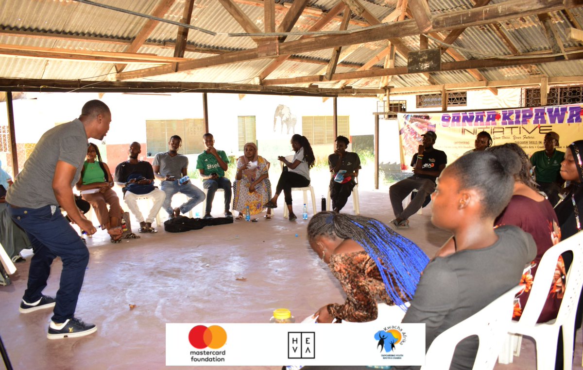 KwachaAfrika tweet media