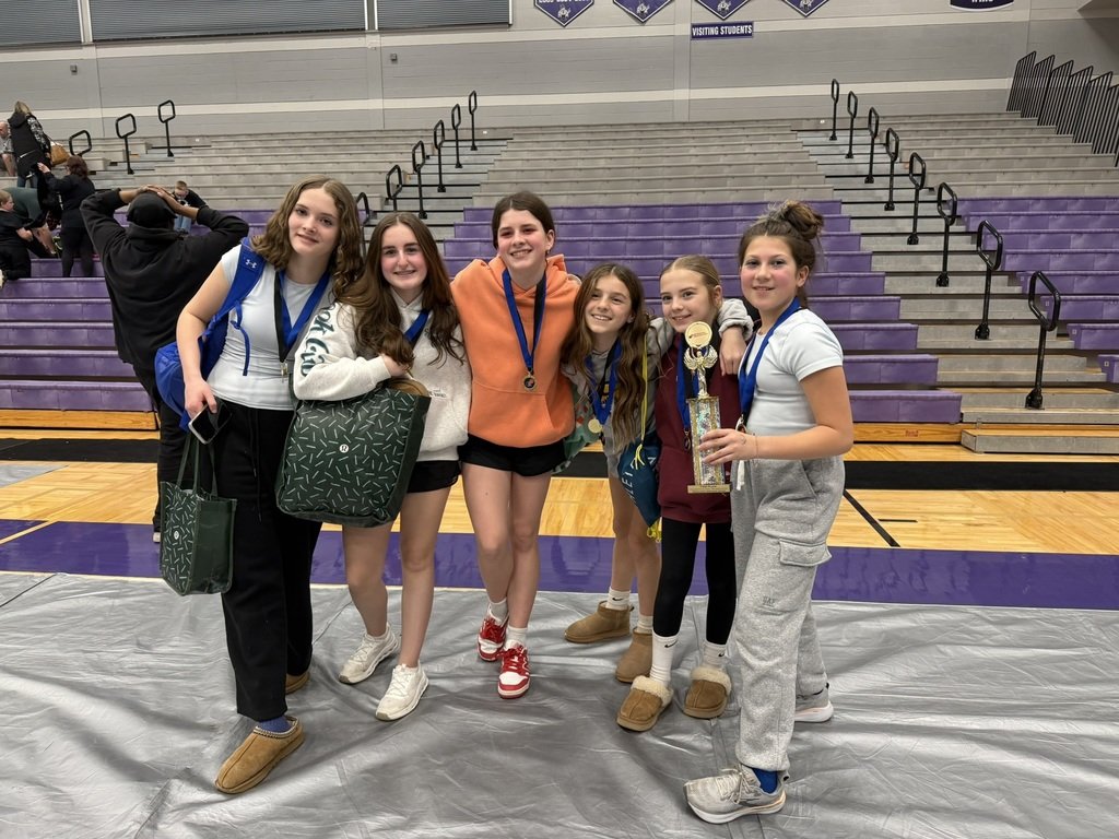 BaySchoolsOH's tweet photo. 13 BVCSD Destination Imagination teams competed at the Regional tournament, and 10 teams qualified for the State DI Tournament later this month in Cincy! Congrats to all the teams, volunteers &amp; moderator Leigh Ann Spratt! https://t.co/JBowHawa4g