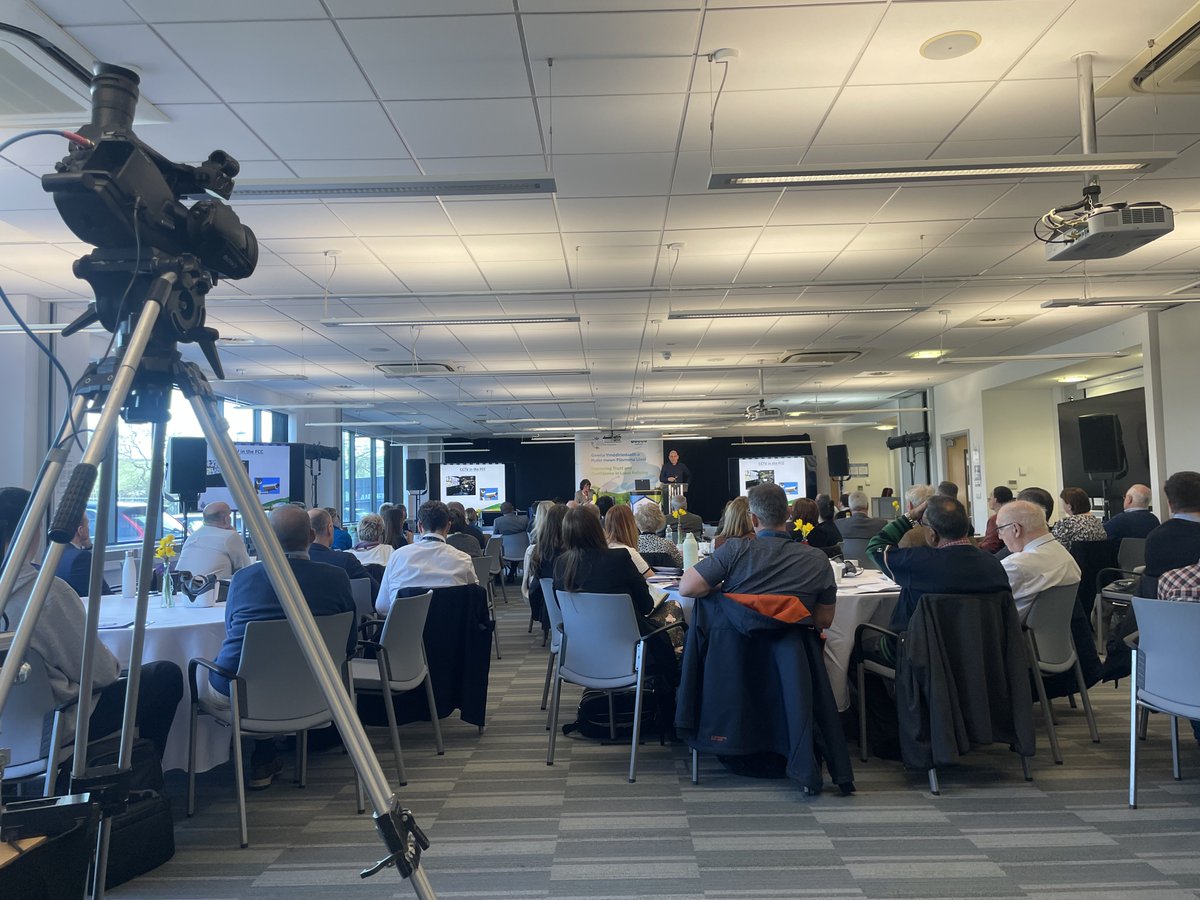 Com|Dyfed-Powys tweet media