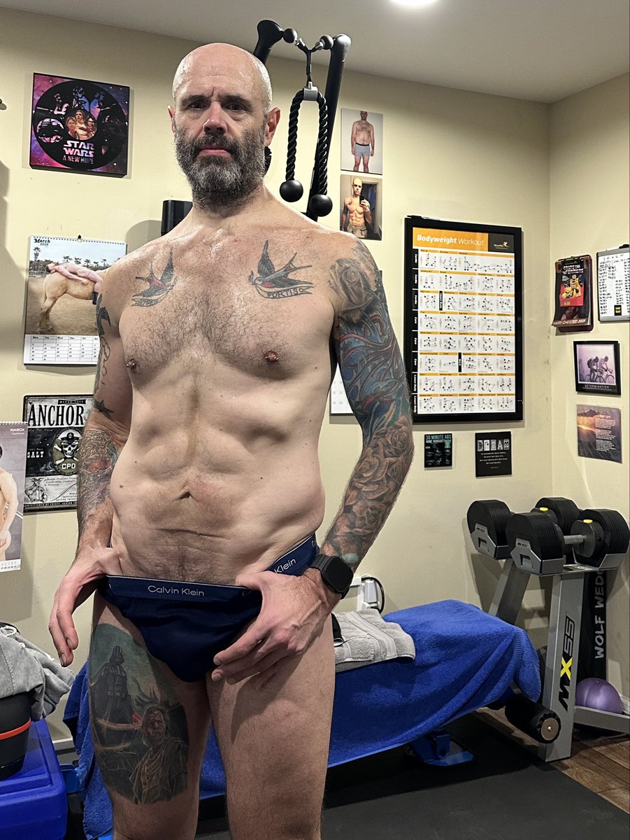 Brief_Steve's tweet photo. Consistency is ugly, sweaty, brutal at times, keep going!! 
#meninbriefs #meninunderwear#guysinbriefs #sweatybriefs #tightywhities https://t.co/rP1akJCzXS