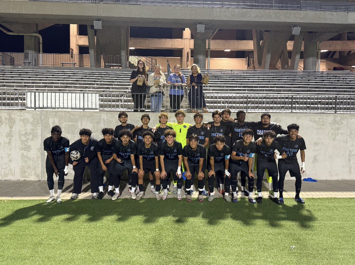 PaetowSoccer's tweet photo. Tuesday we had a rememberable Teacher Appreciation night at Legacy Stadium. We want to thank all of the Paetow staff for the continuous hard work. https://t.co/MuYZgIf5W8