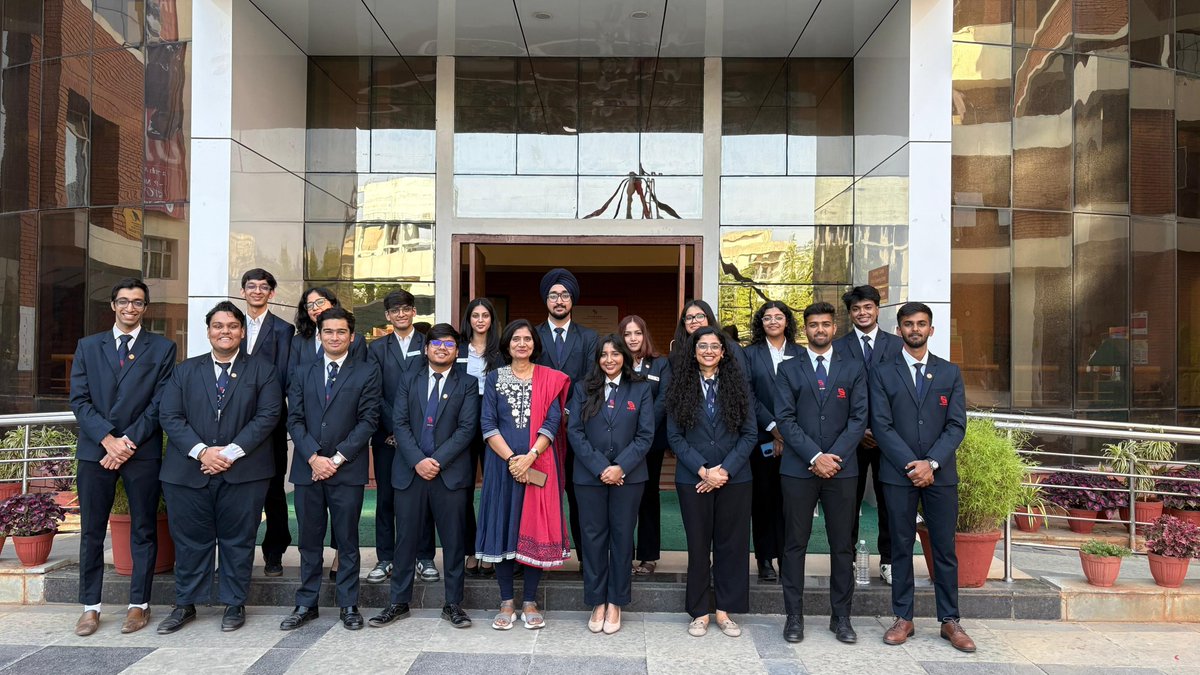 SCMS Pune Official tweet media