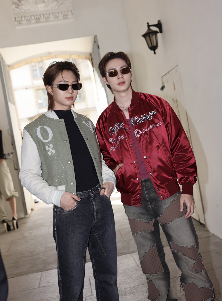 The best view in the house. 

Zee <a href="/zee_pruk/">Z</a> and NuNew <a href="/CwrNew/">NuNew</a> are front row and ready to witness the future of streetwear for Off-White™ PARIS FASHION WEEK 2026.

ZEENUNEW IN PARIS FW26
#OffWhitexZeeNunew
<a href="/OffWht/">Off-White™</a> #OffWhite
#OffWhiteFW26