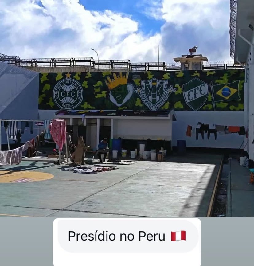 victorhwv's tweet photo. É O GIGANTESCO DO ALTO DA GLÓRIA??????? https://t.co/pNDzxvit8t