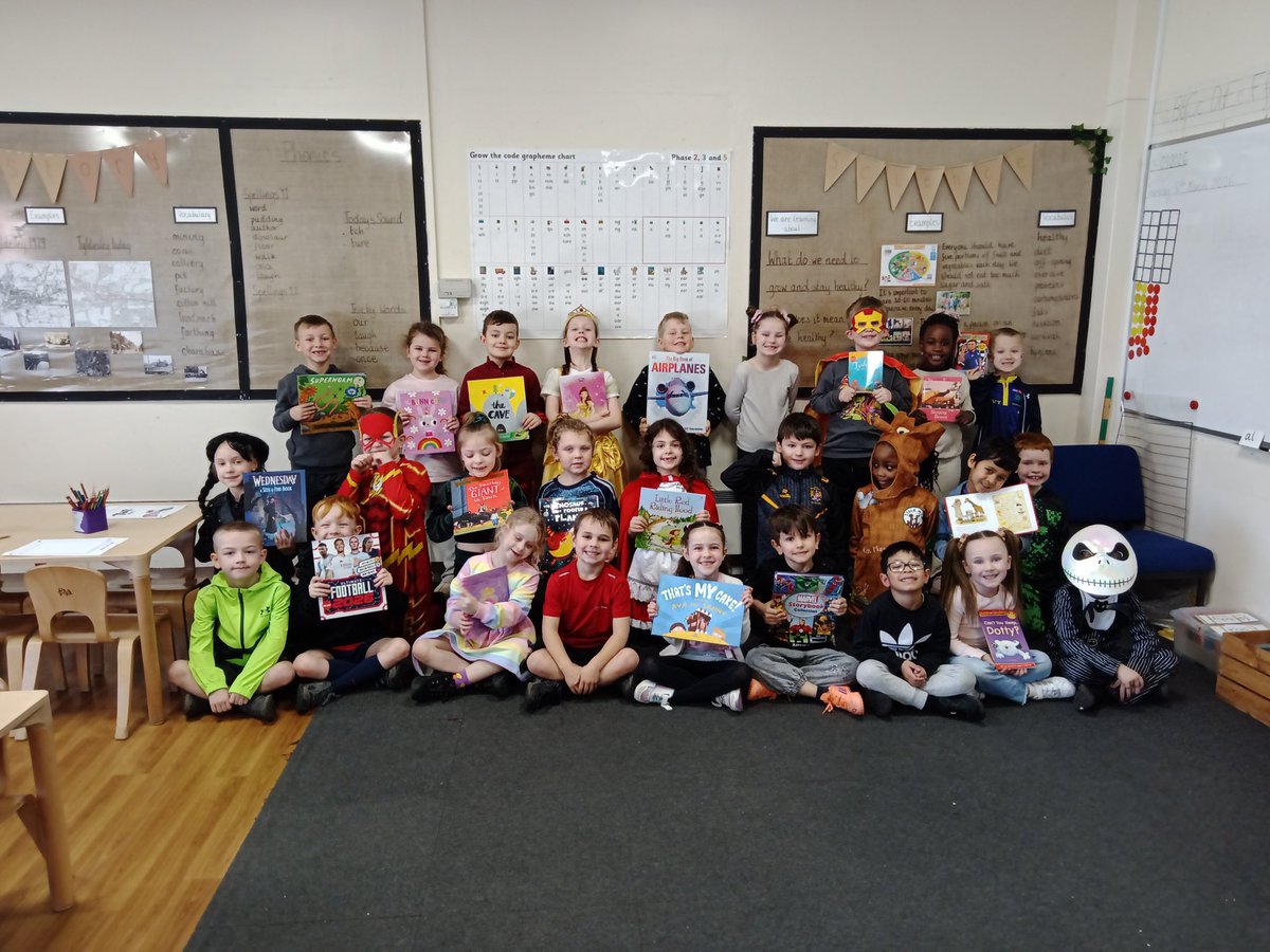 Miss Dennett tweet media