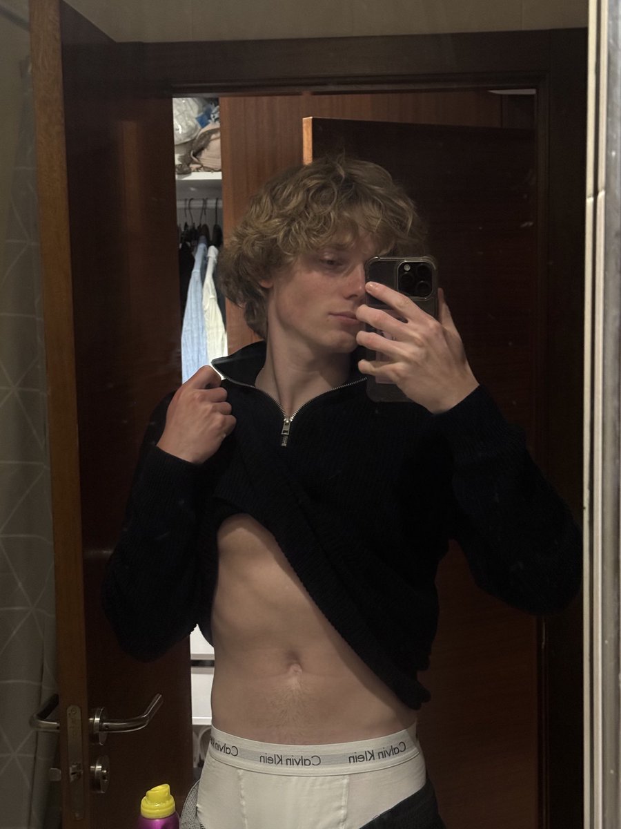 Adrien Agreste tweet media