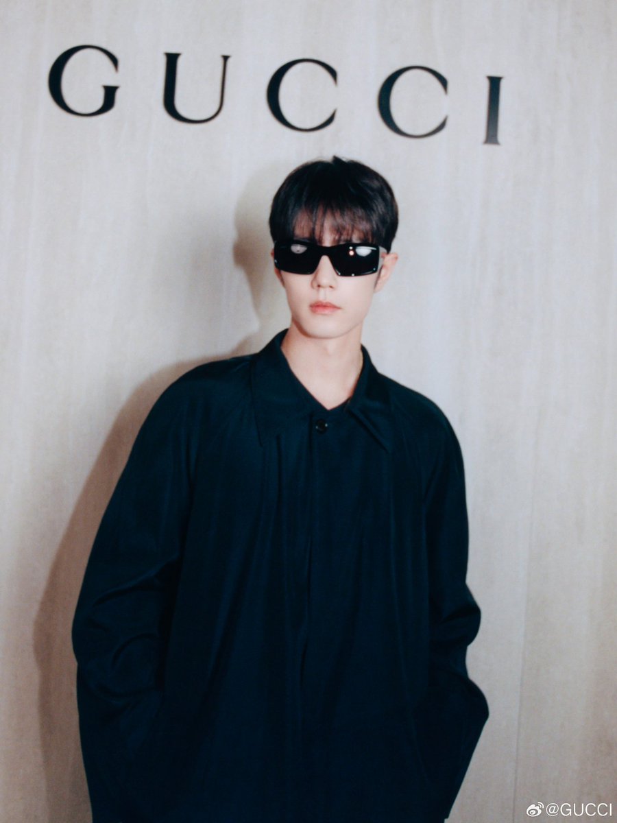 【260305 Photo】

#MFW #GUCCIFW26
#XiaoZhan #肖战

Gucci Weibo updated:

Relive the standout moments and savor the extraordinary charm.